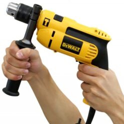 Furadeira de Impacto Mandril 12 (13 MM) Velocidade Variável 710W DeWalt - DWD502BR