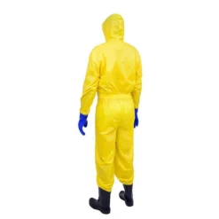 Macacão Químico para Saneamento Amarelo com botas e luvas aclopadas