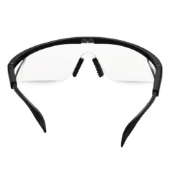 Óculos esportivos de proteção com armação preta e lentes transparentes, ideal para atividades ao ar livre e esportes