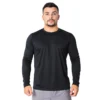 Homem com Camiseta Manga Longa Proteção Térmica UV 50 Preta Maicol CA 53856